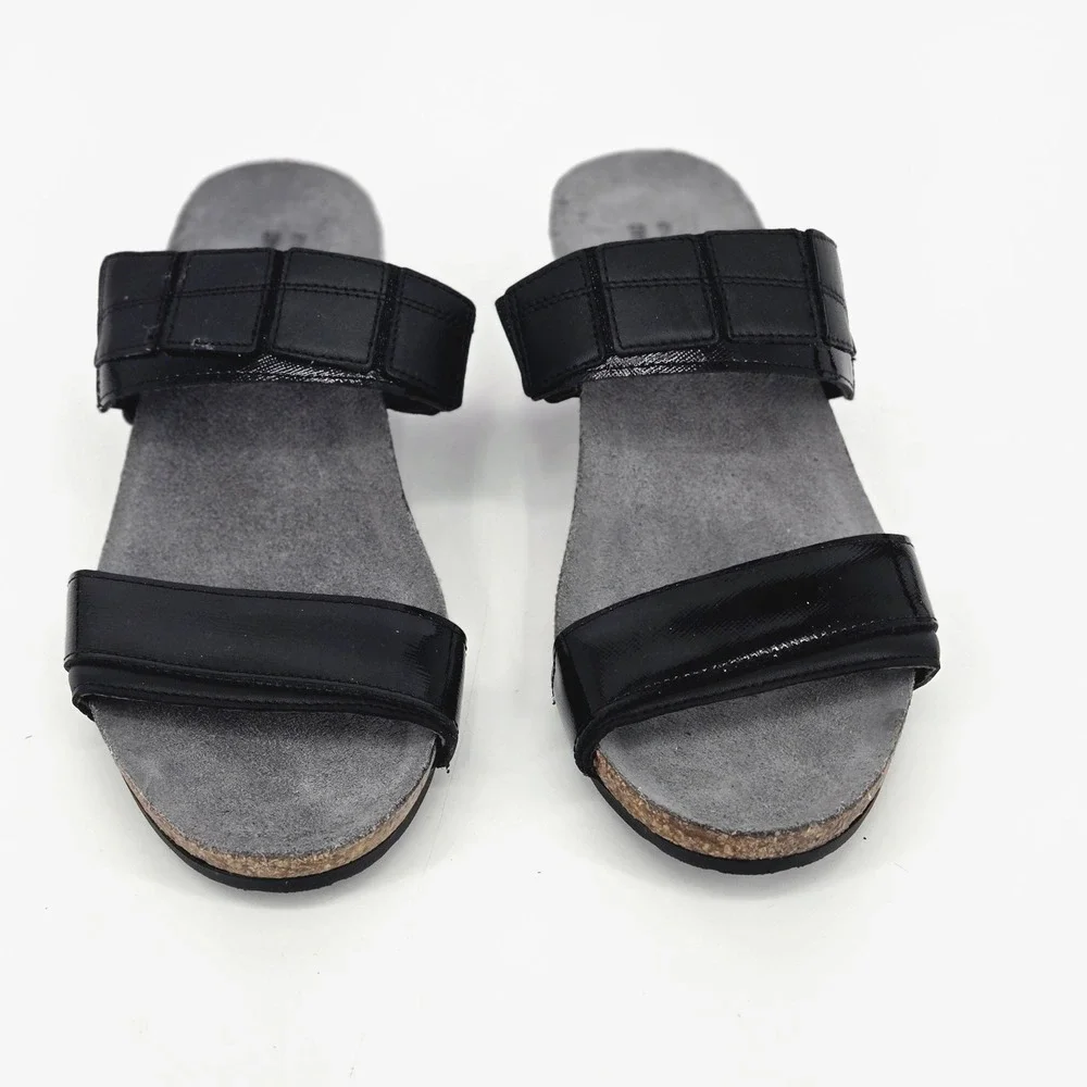 Naot Royalty Black Patent Leather Wedge Slide Sandals Comfort Gorpcore NWOT 9 40